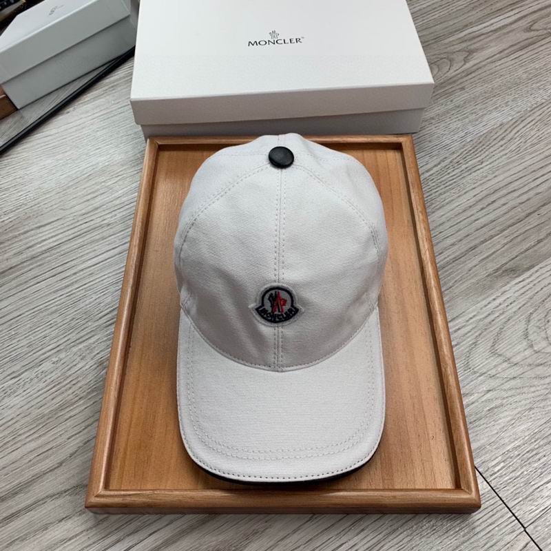 Moncler Cap (38)